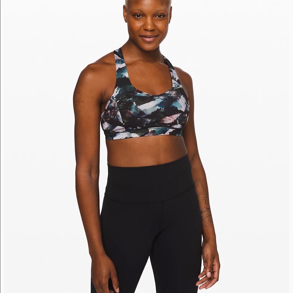 Lululemon free to be serene sports bra